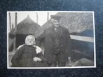 WIERDEN fotokaart boer en boerin, Verzamelen, Ophalen of Verzenden, 1940 tot 1960, Overijssel