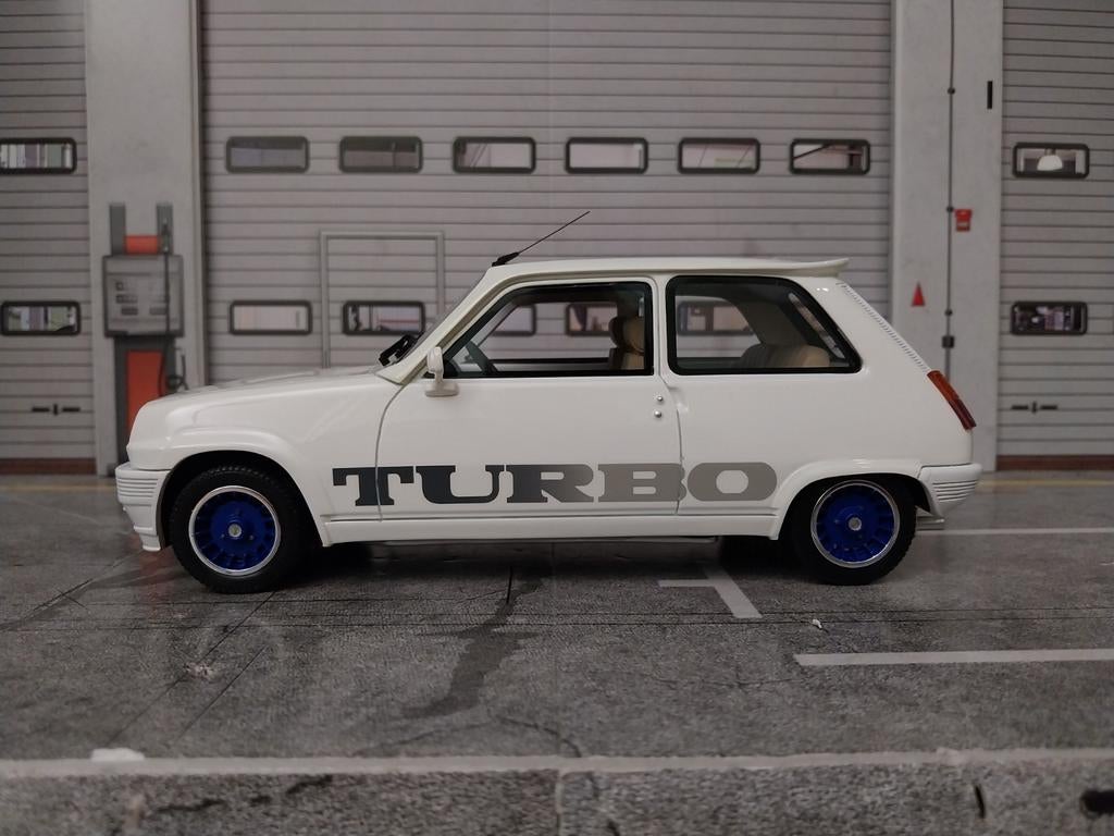 ZELDZAAM: Renault 5 Gordini 1976 ottomobile, Hobby en Vrije tijd, Modelauto's | 1:18, Ophalen of Verzenden, Nieuw, Auto, OttOMobile