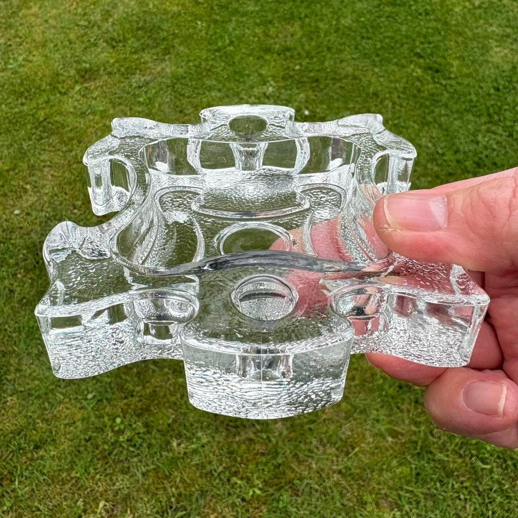 Vintage glazen kandelaars Cascade puzzelstukachtig ontwerp, Antiek en Kunst, Antiek | Kandelaars, Ophalen of Verzenden