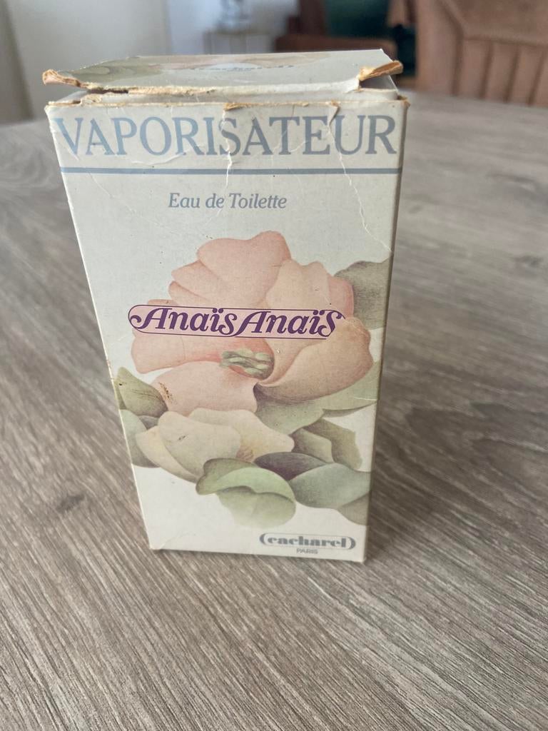 Cacharel vintage, Ophalen, Gebruikt