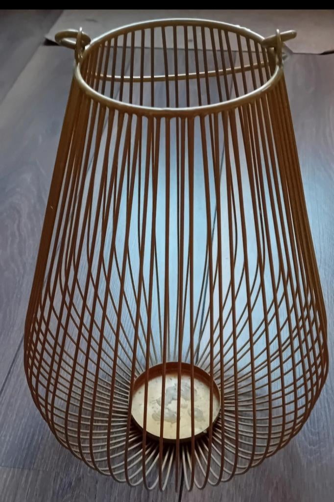 Gouden metalen windlicht - sfeervolle decoratie, Gebruikt, Overige kleuren, 25 tot 50 cm, Ophalen of Verzenden