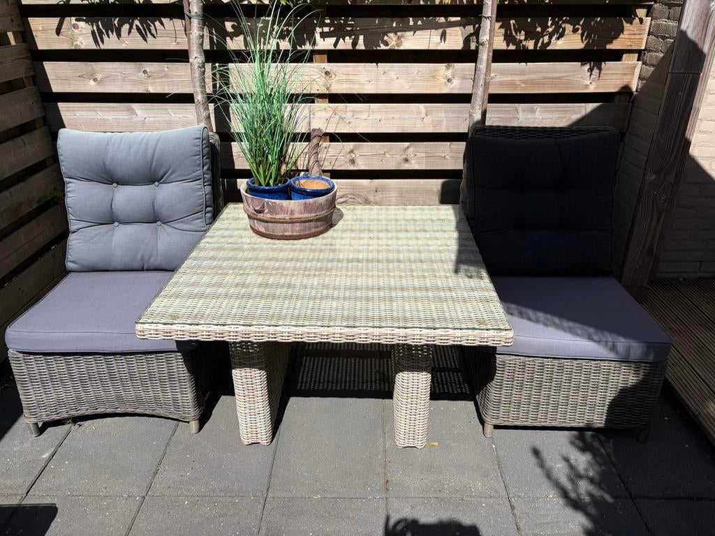 Prachtige tuinset met tafel en 2 stoelen!, Ophalen, Zo goed als nieuw