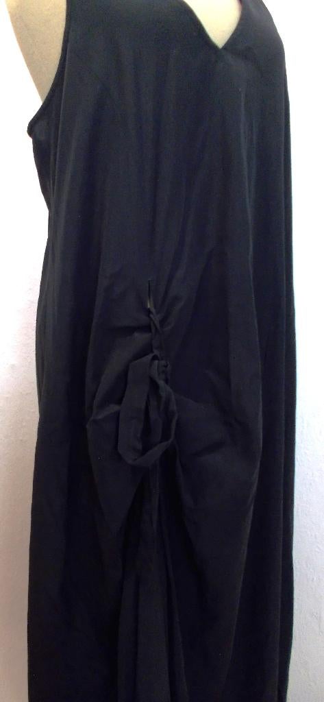 Mooie lange viscose/katoen zwarte jurk van Ischiko! M, Kleding | Dames, Jurken, Maat 38/40 (M), Verzenden, Zwart, Zo goed als nieuw