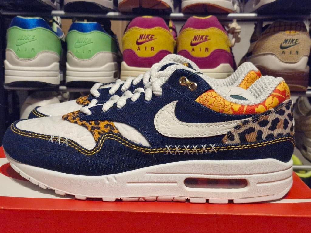 Nike Premium Denim Leopard - us 9 eur 42.5, Blauw, Nike, Nieuw, Ophalen of Verzenden