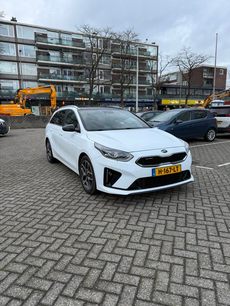 Kia Pro Ceed 2020 Automatic Pono Dac, 1300 kg, 1353 cc, 4 cilinders, Wit