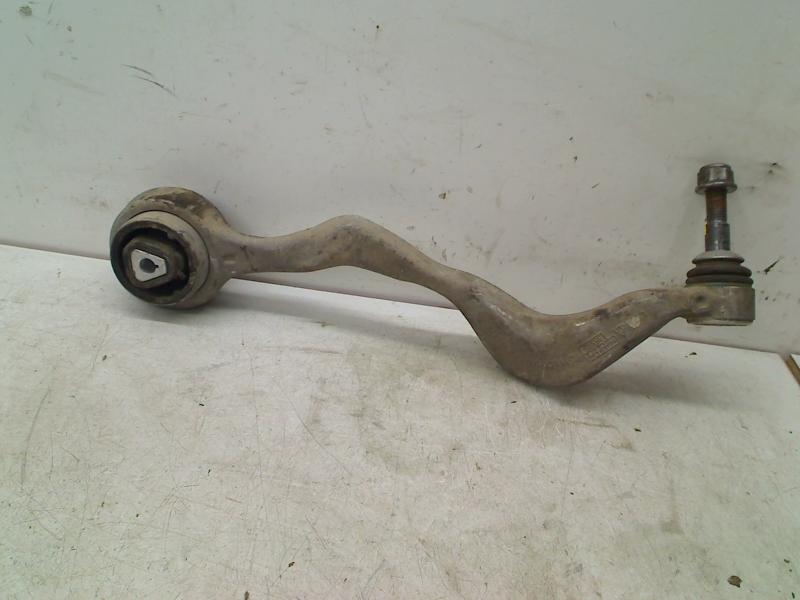 Draagarm Links Voor BMW 3 serie (E90) 2011 2405861, Gebruikt, Petuelring 130, München 80809, , Duitsland, BMW, Bayerische Motoren Werke AG