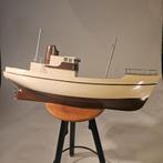 Gedetailleerd model van een vissersboot, B, S, C, Groter dan 1:32