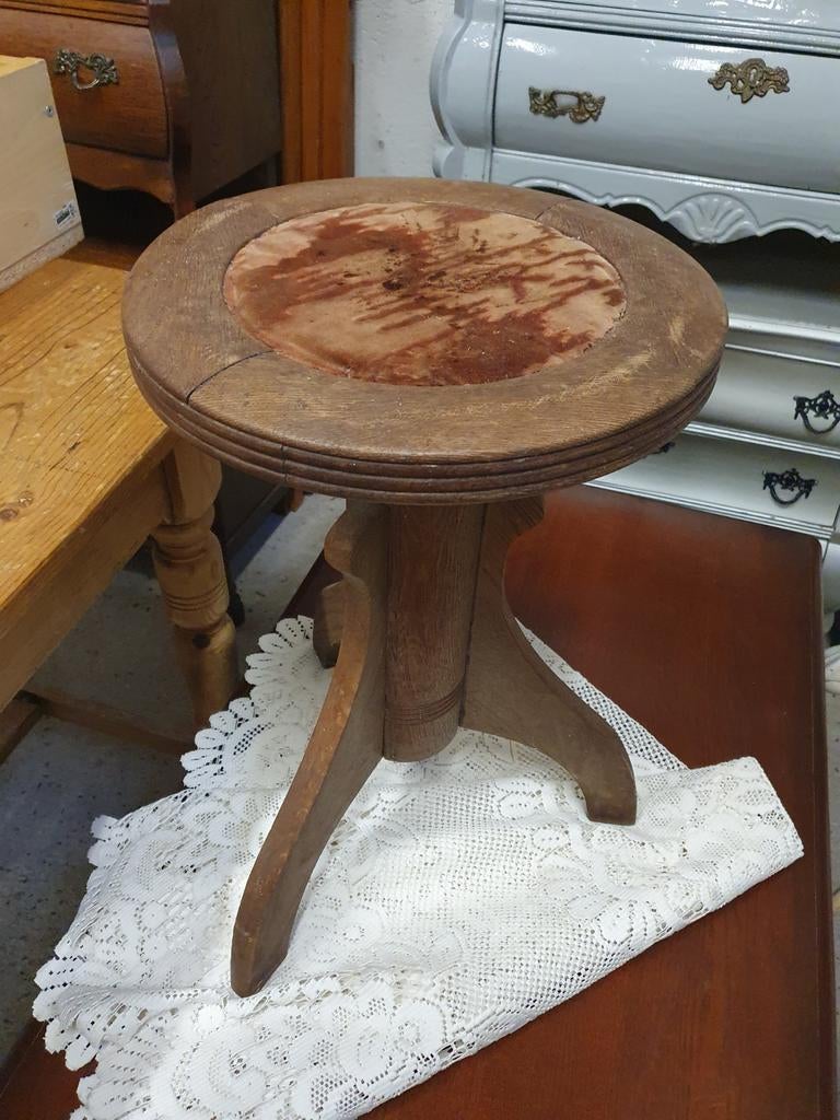 Antiek krukje, Ophalen, Gebruikt, Hout