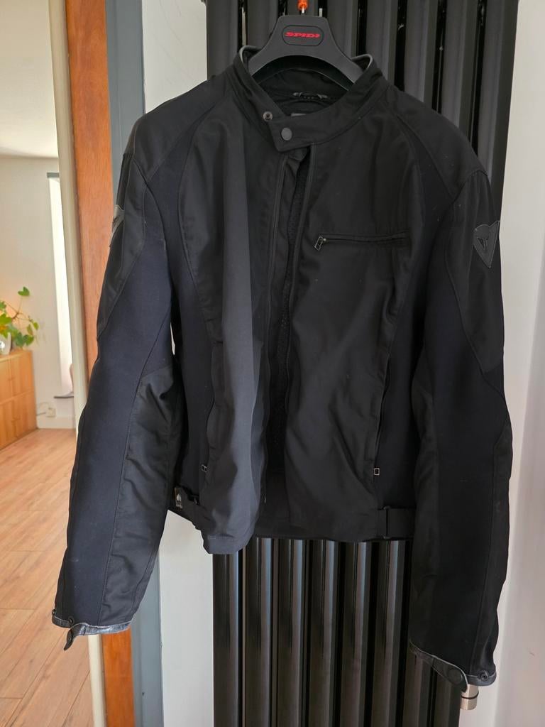 Dainese doorwaai motorjas - Maat 58, Motoren, Kleding | Motorkleding, Dainese, Jas | textiel, Heren, Ophalen of Verzenden
