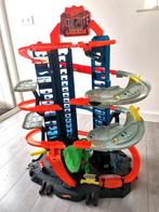 Hot Wheels City Ultimate Garage met 2 auto's en dino, Ophalen, Zo goed als nieuw, Jongen of Meisje