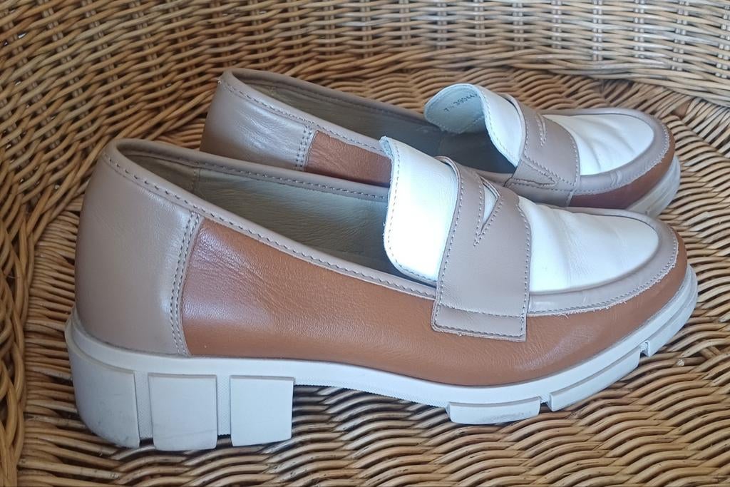 SOLIDUS Kibu moccasain 7.5 valt groter als 41.5, Overige kleuren, Solidus, Ophalen of Verzenden, Zo goed als nieuw