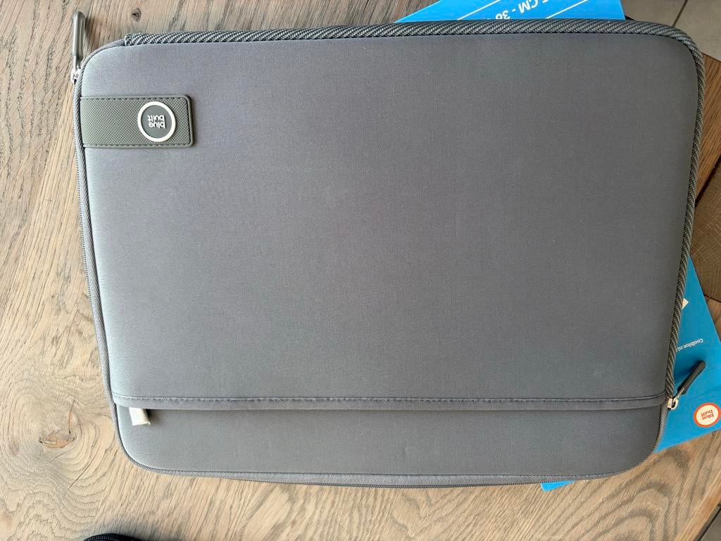 15 inch laptop sleeve Neoprene bluebuilt, Ophalen of Verzenden, 15 inch, Nieuw