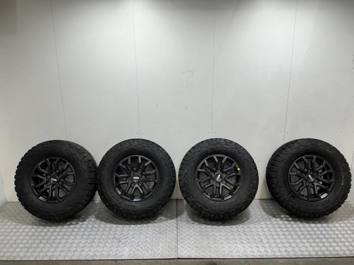Sportvelgenset + banden van een Ford Usa Ranger, Auto-onderdelen, Banden en Velgen, Personenwagen, Gebruikt, 12 maanden garantie