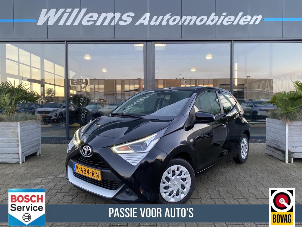 Toyota Aygo 1.0 VVT-i x-play App-Connect, Airco & Elektrisch, Voorwielaandrijving, Stof, Gebruikt, Start-stop-systeem