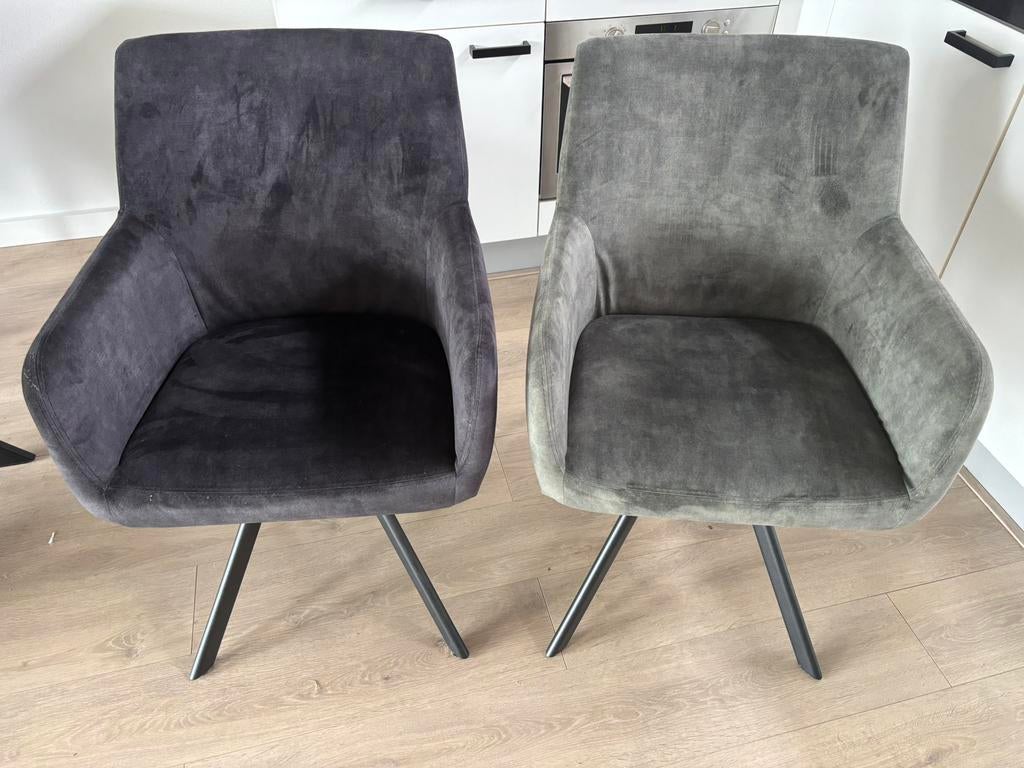 Mooie eetkamerstoelen 4 stuks, Ophalen, Zo goed als nieuw, Overige kleuren, Twee