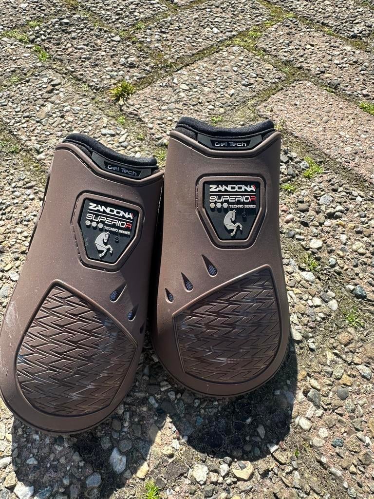 Zandona kogelbeschermers, Ophalen of Verzenden, Zo goed als nieuw