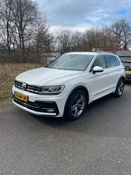 Volkswagen Tiguan betrouwbare gezinsauto 2018 APK april 2027, Auto's, Volkswagen, Stof, 1800 kg, Zwart, 4 cilinders