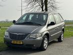 Chrysler Voyager 3.3i V6 SE Rolstoel auto * Invalide auto, Auto's, 3301 cc, Gebruikt, 750 kg, 120 €/maand