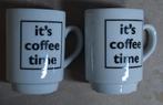 2X koffie kop it's coffee time wit Automaten mok espresso, Keramiek, Ophalen of Verzenden, Zo goed als nieuw, Overige stijlen