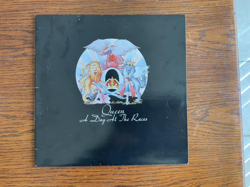 Queen A Day At The Races, Ophalen of Verzenden, Zo goed als nieuw, Overige formaten, Poprock