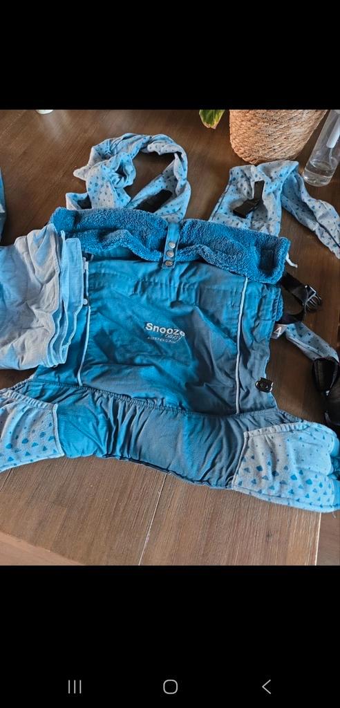 Snoozebaby draagzak - Kiss & Carry, Kinderen en Baby's, Babydragers en Draagdoeken, Gebruikt, Draagzak, Buik of Rug, Overige merken