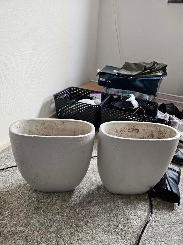 Mooie bloempotten, Tuin en Terras, Bloempotten, Ophalen, Rond, Zo goed als nieuw, Aardewerk