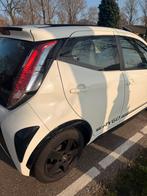Toyota Aygo 1.0 12V Vvt-i Ddrs 2015 Wit, Auto's, Voorwielaandrijving, Zwart, Cabriolet, 4 stoelen