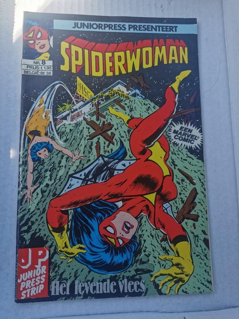 Vintage 1982 Juniorpress Spiderwoman & Star Wars Comics, Boeken, Strips | Comics, Gelezen, Amerika, Verzenden, Diverse auteurs (Marvel Comics Group)