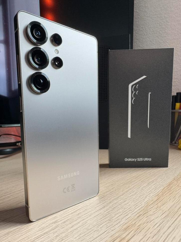 Samsung Galaxy S25 Ultra 256GB | Titanium Grey | Nieuwstaat, Telecommunicatie, Mobiele telefoons | Samsung, Zo goed als nieuw