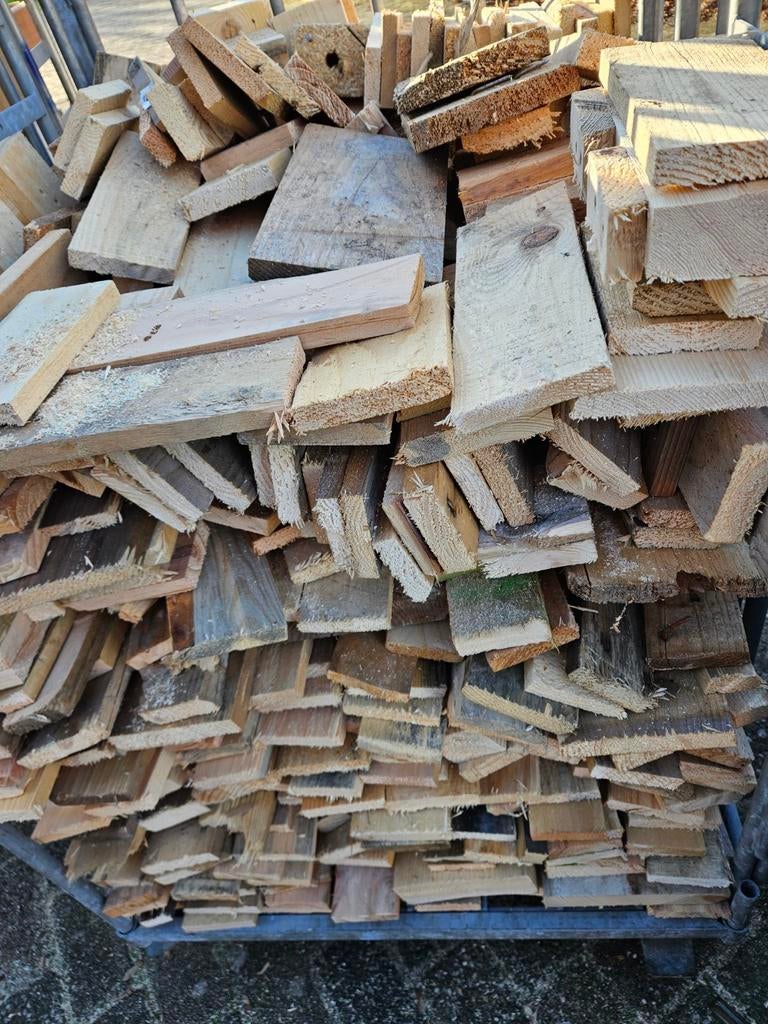 Brandhout, haardhout van gezaagde pallets, Tuin en Terras, Haardhout, Minder dan 3 m³, Ophalen