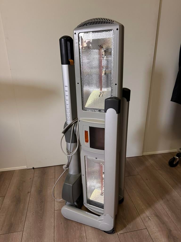 Philips Innergize HD935 zonnebank uitklapbaar, Ophalen, Gebruikt, Zonnebank enkelzijdig, Minder dan 10 lampen