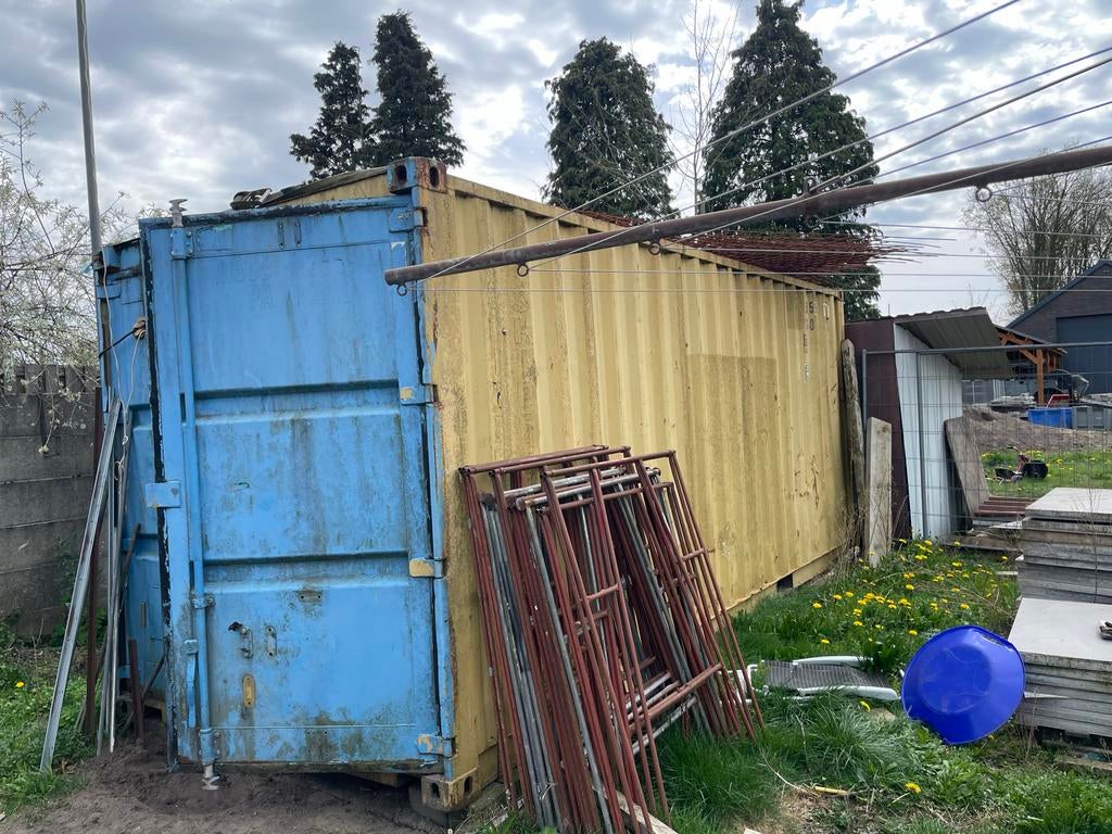 Zeecontainer/ bouwcontainer, Ophalen