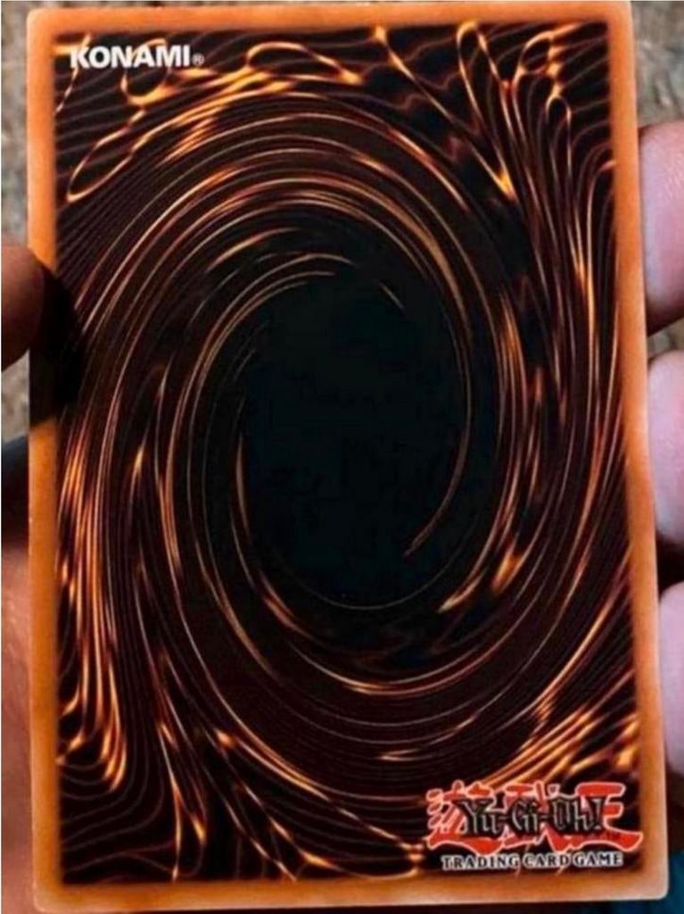 Yu-Gi-Oh! Magician of Black Chaos YGLD 1st Edition !, Hobby en Vrije tijd, Verzamelkaartspellen | Yu-gi-Oh!, Ophalen of Verzenden