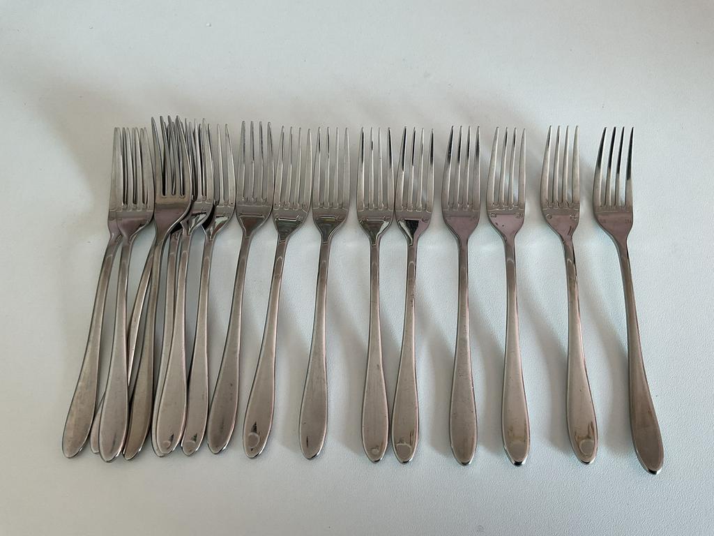 Dessertvorken 17 stuks, Huis en Inrichting, Keuken | Bestek, Gebruikt, Rvs of Chroom, Ophalen of Verzenden