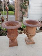 Brocante gietijzeren tuinvazen, Ophalen, Gebruikt