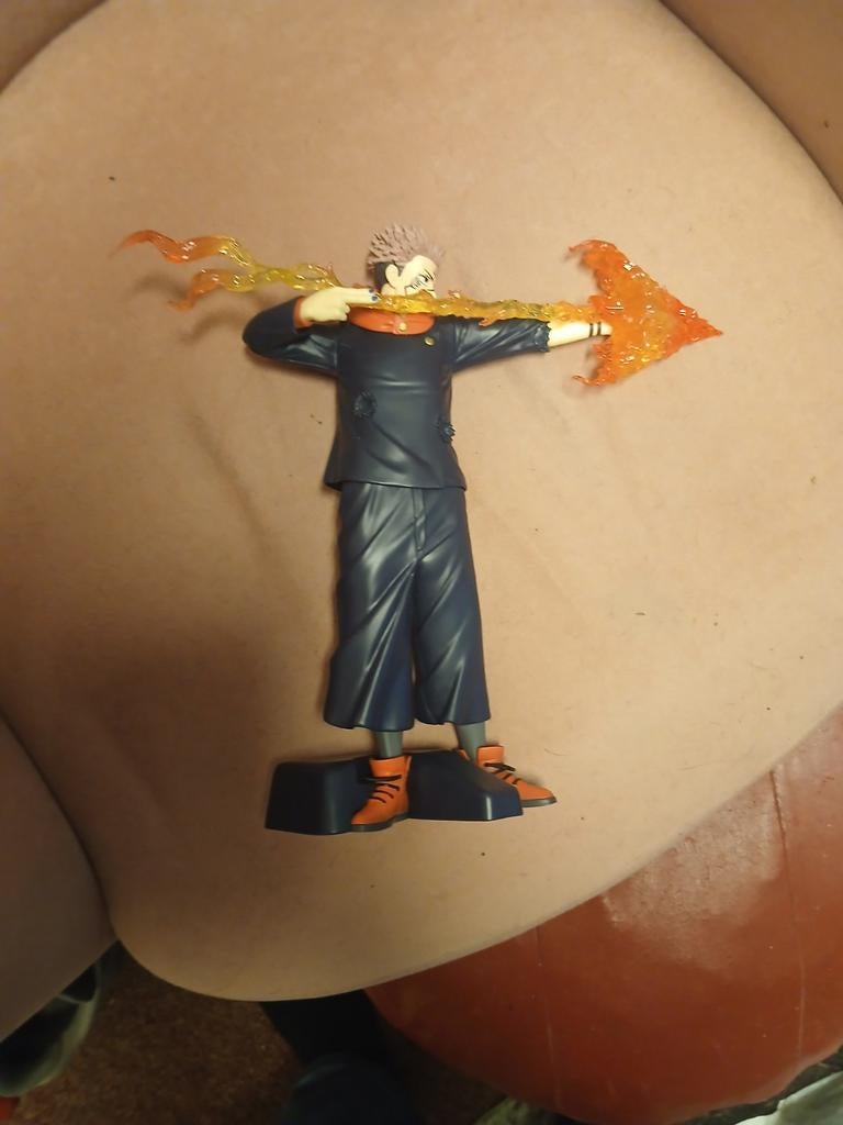 Jujutsu Kaisen Yuji Itadori Figuur met Vlammen, Ophalen of Verzenden, Zo goed als nieuw