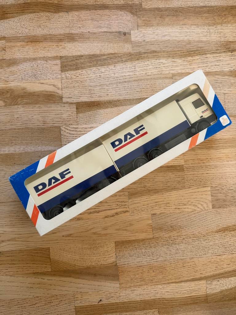 Lion toys, Ophalen of Verzenden, Zo goed als nieuw, Bus of Vrachtwagen, Lion Toys