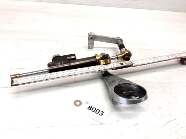 Stuurdemper D1-51495, Motoren