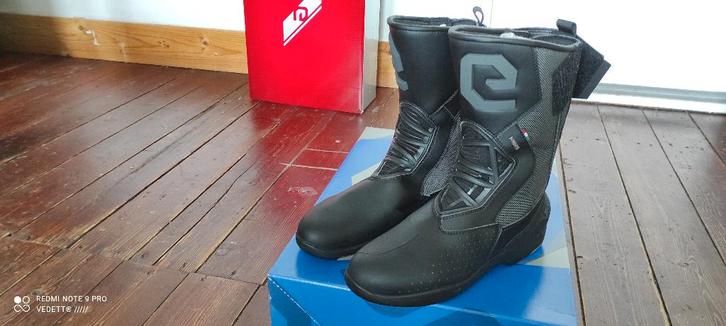 METAMORPHOSIS WP MOTOR BOOTS - BRAND NEW by ELEVEIT ITALIA, Motoren, Kleding | Motorkleding, Laarzen, Dames, Heren, Kinderen, Nieuw met kaartje