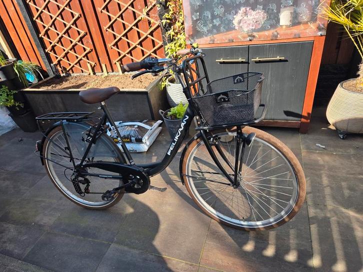 Pelikaan damesfiets en herenfiets met 6 versnellingen, Fietsen en Brommers, Fietsen | Dames | Damesfietsen, Gebruikt, Overige merken