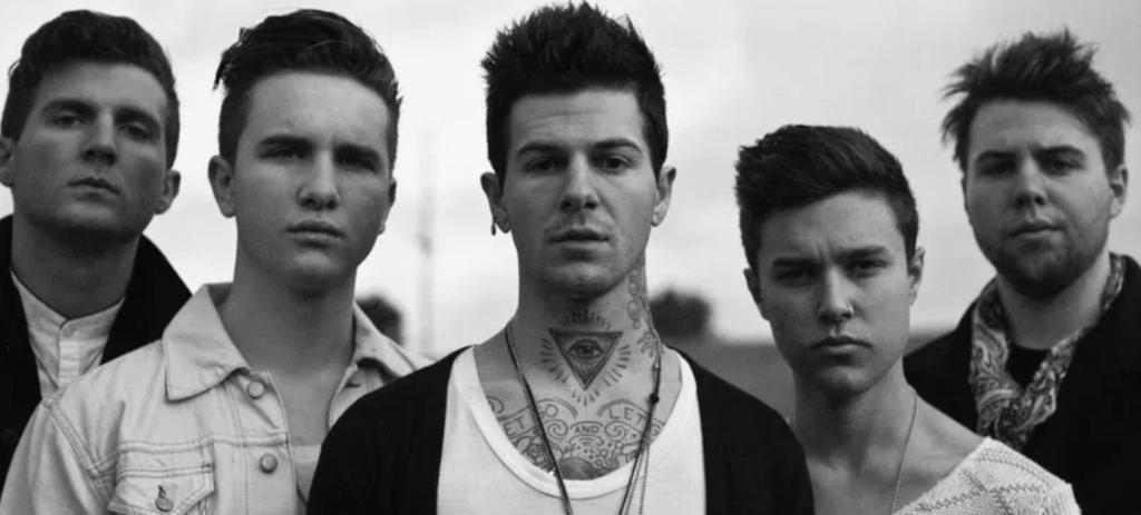 1/2/4x Staanplekken The Neighbourhood  - 8 Mei Amsterdam, Drie personen of meer