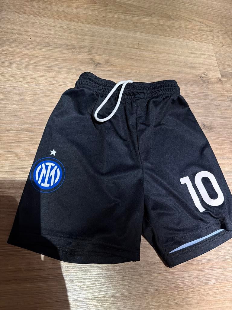 Inter Milan voetbalbroekje maat 122/128, Kinderen en Baby's, Kinderkleding | Maat 128, Ophalen of Verzenden, Gebruikt, Jongen
