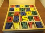 Houten letters alfabet in kistje, Kinderen en Baby's, Speelgoed | Houten speelgoed, Ophalen of Verzenden, Zo goed als nieuw, Overige typen