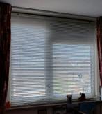 Aluminium jaloezieën, grijs/wit 2,5 cm, Ophalen, 100 tot 150 cm, Effen, Grijs