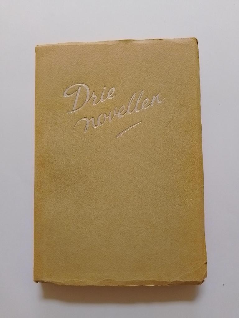 Drie Novellen 1938 (boekenweekgeschenk) in goede conditie, Boeken, Boekenweekgeschenken, Ophalen, Gelezen