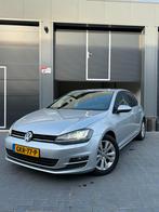 Volkswagen Golf 1.2 TSI 77KW 5D 2014 Grijs/PDC/XENON/CRUISE, Voorwielaandrijving, Stof, 4 cilinders, 610 kg