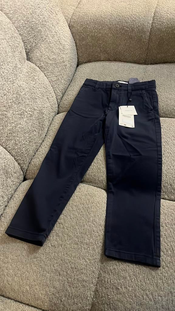 Zara nette broek / chino – maat 116 (nieuw met kaartje), Kinderen en Baby's, Kinderkleding | Maat 116, ., Ophalen of Verzenden