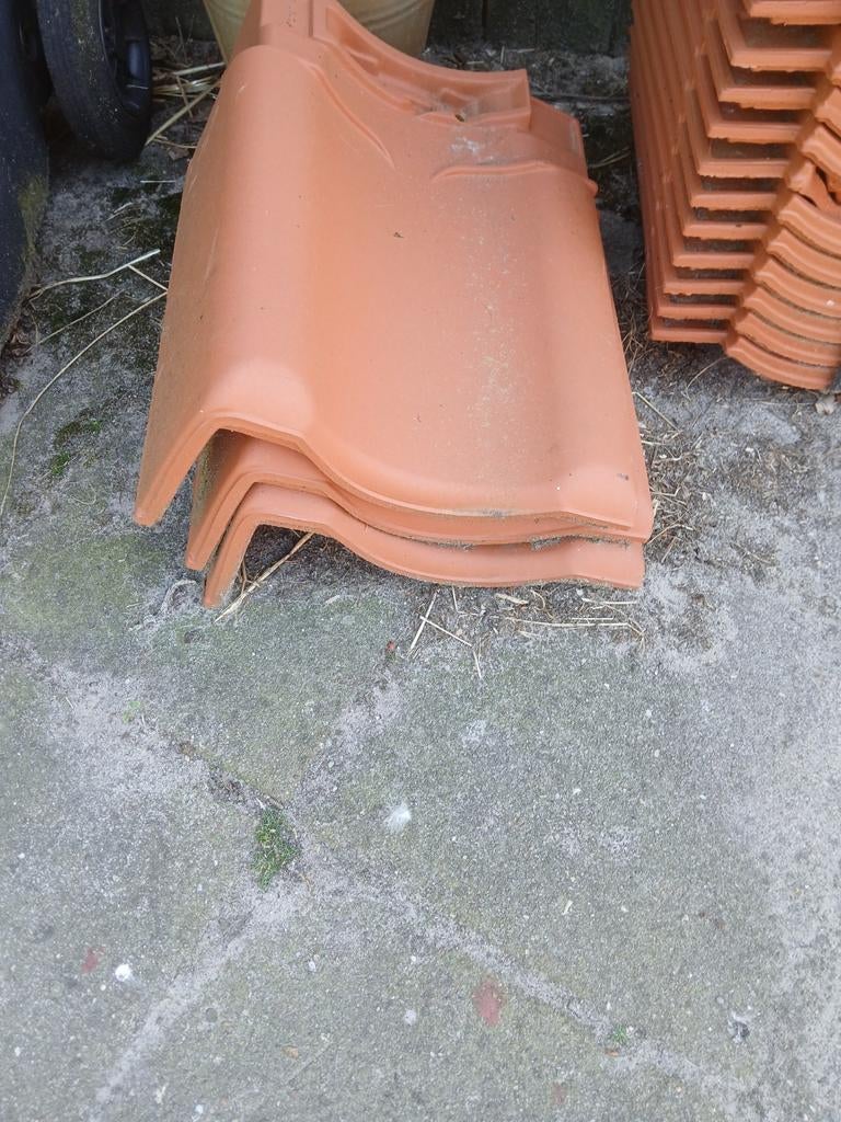 Gevelpannen 3 stuks, Steen of Klei, Nieuw, Ophalen of Verzenden, Minder dan 5 m²