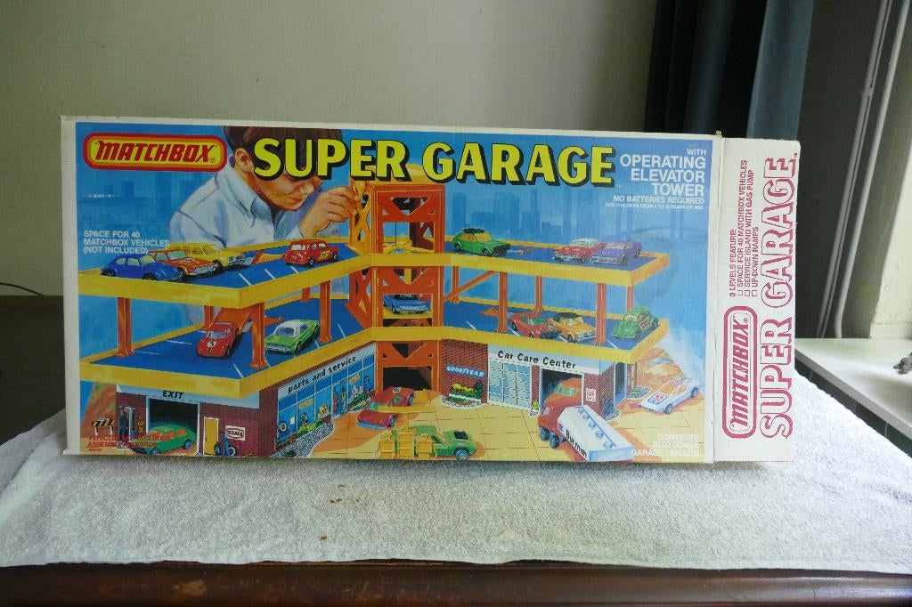 Matchbox Super Garage – in Nieuwstaat – Originele doos, Ophalen of Verzenden, Zo goed als nieuw