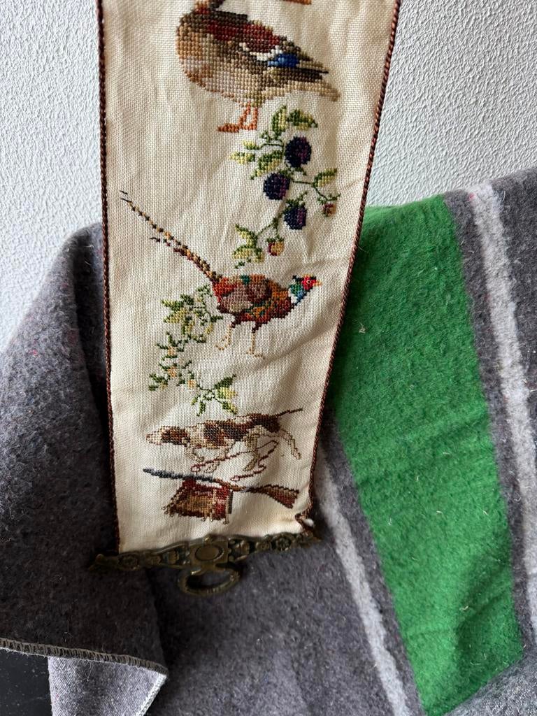 Vintage geborduurd wandkleed met jachttaferelen, Antiek en Kunst, Ophalen of Verzenden